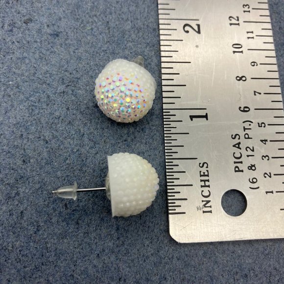 Pierced Earrings White Textured Ball Iridescent Sparkle Party Bling Glam - Picture 4 of 4